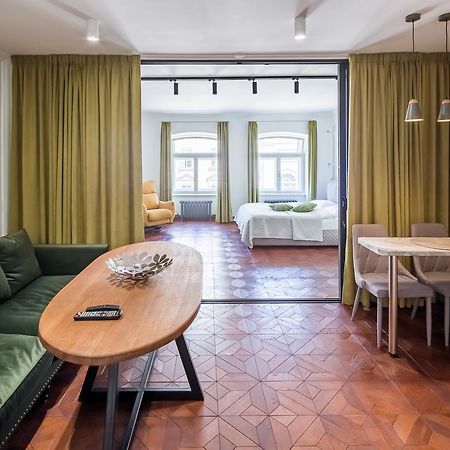 Apartamento Romari Апартименти Площа Ринок Leópolis Exterior foto